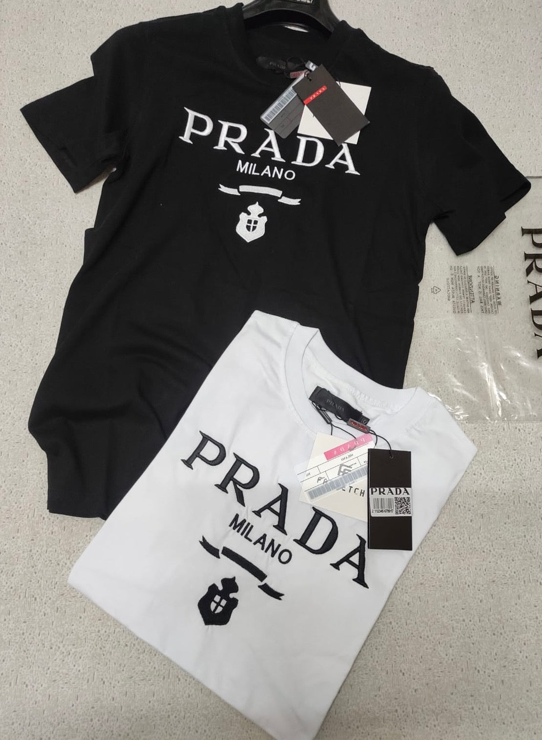 Shirt - PR/\DA